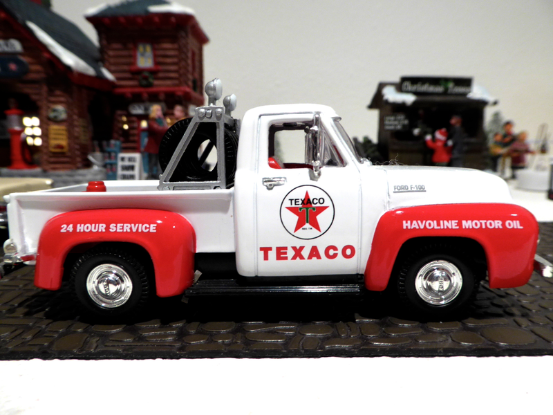 Illustration for article titled Forty 3rd: Need Tires? (Texaco Truckin' Thursday)